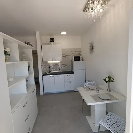 Apartment New And Modern Apartment Franicevic Renovated In 2026 Jelsa (Hvar)